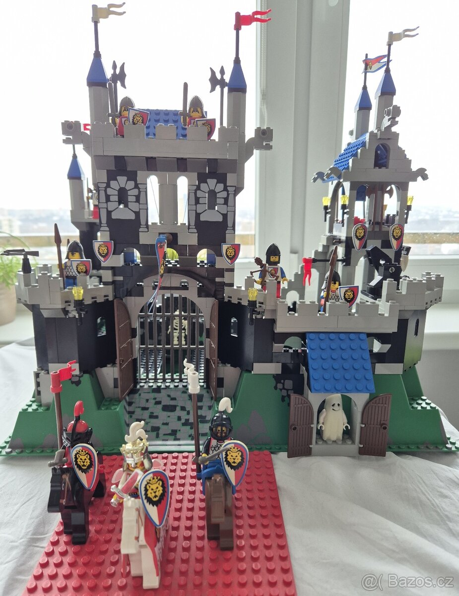 LEGO 6090 Royal Knight's Castle