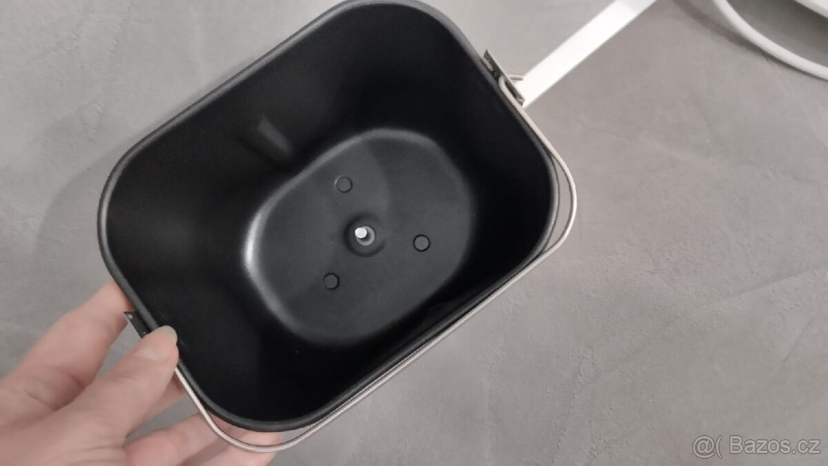 HNĚTACÍ NÁDOBA - DOMÁCÍ PEKÁRNA UNOLD