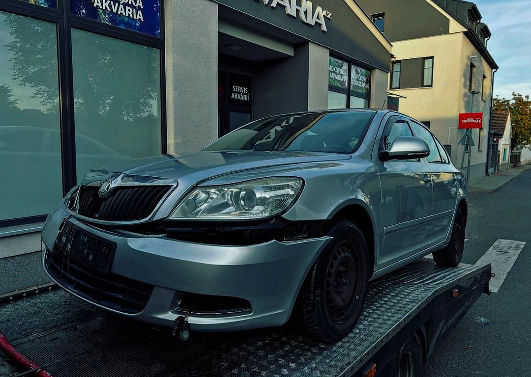 Vůz na díly Škoda Octavia 2 sedan facelift 2010 CAY LHW LA7W
