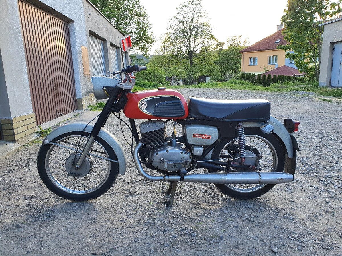 Čz 175/477 rok. 1973 bez TP