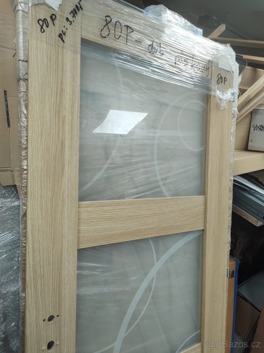 Interiérové dveře prosklené, DUB, 80 Pravé - nové