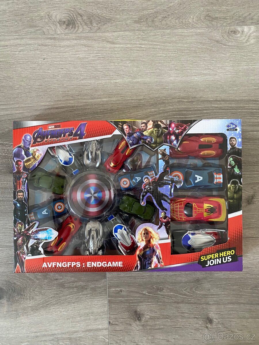 Avengers plastová autíčka
