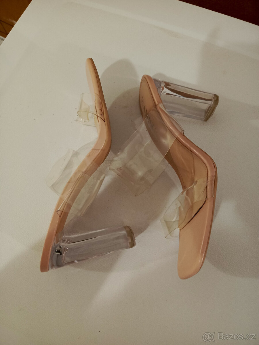 Prodém sandalky dámské