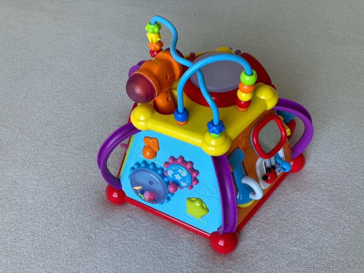 Interaktivní edukační kostka