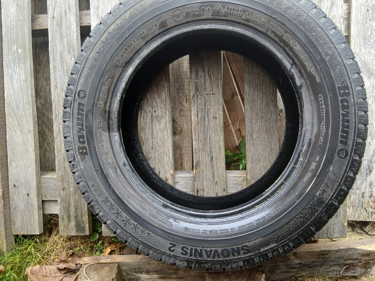 2 zimní pneu 215/65-16 C