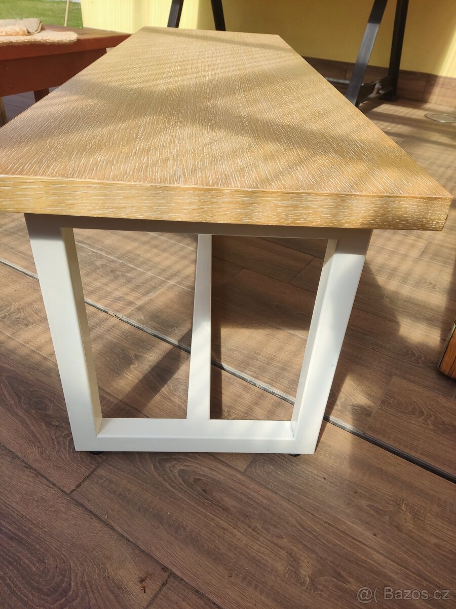 Robustní stůl+lavice