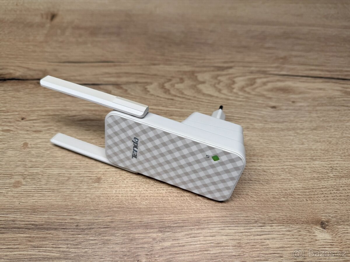 Wi-Fi extender Tenda A9