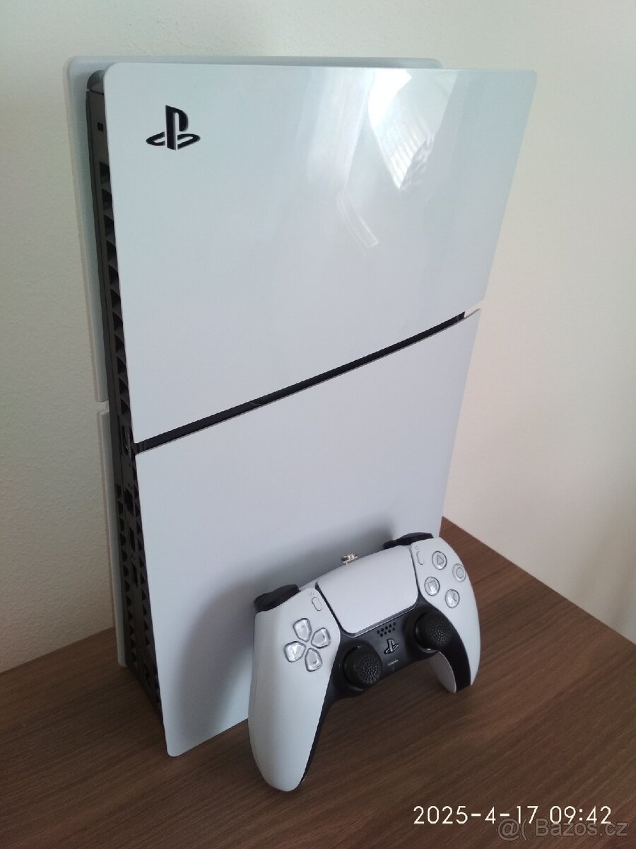 PlayStation 5 Slim+mechanika v záruce