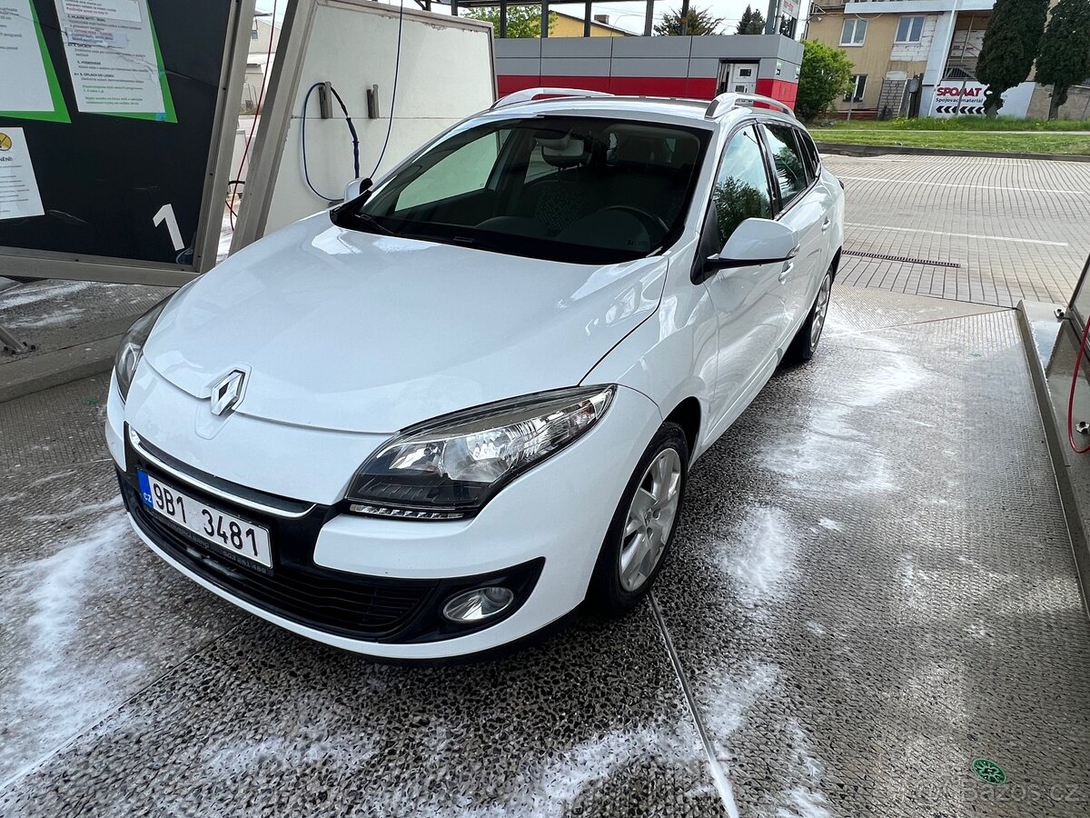 Renault Megane 1.6 74kw benzin nova STK 2013