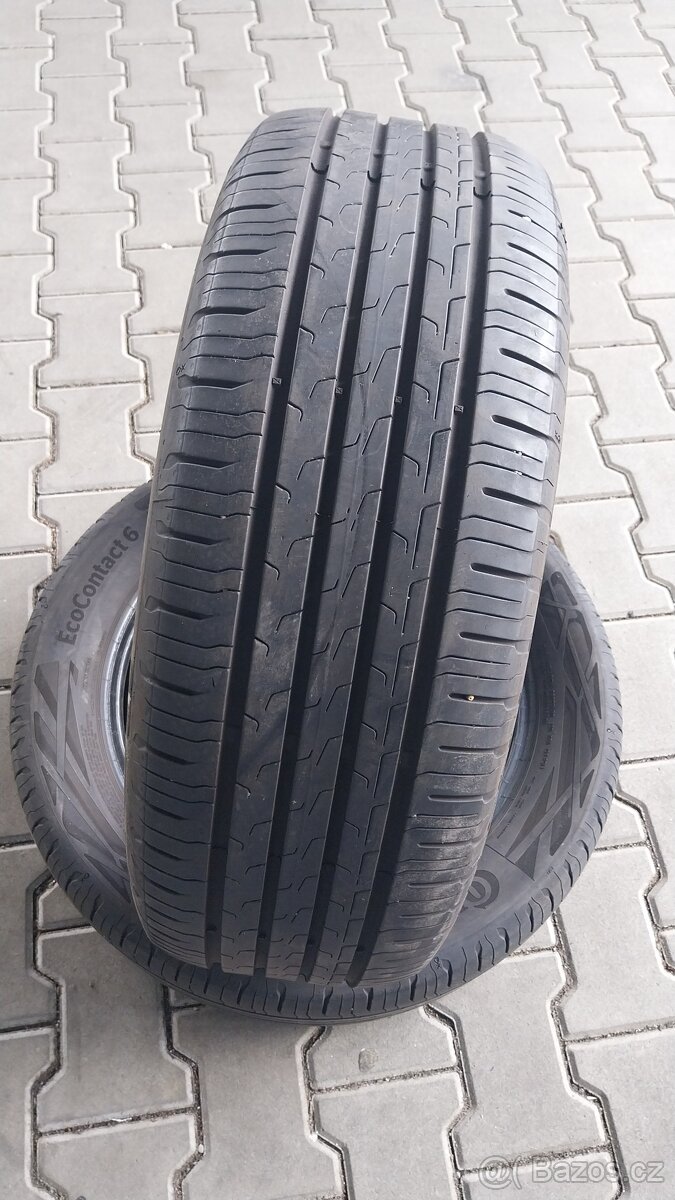 Prodám 2 x letní pneu Continental 215/55/17