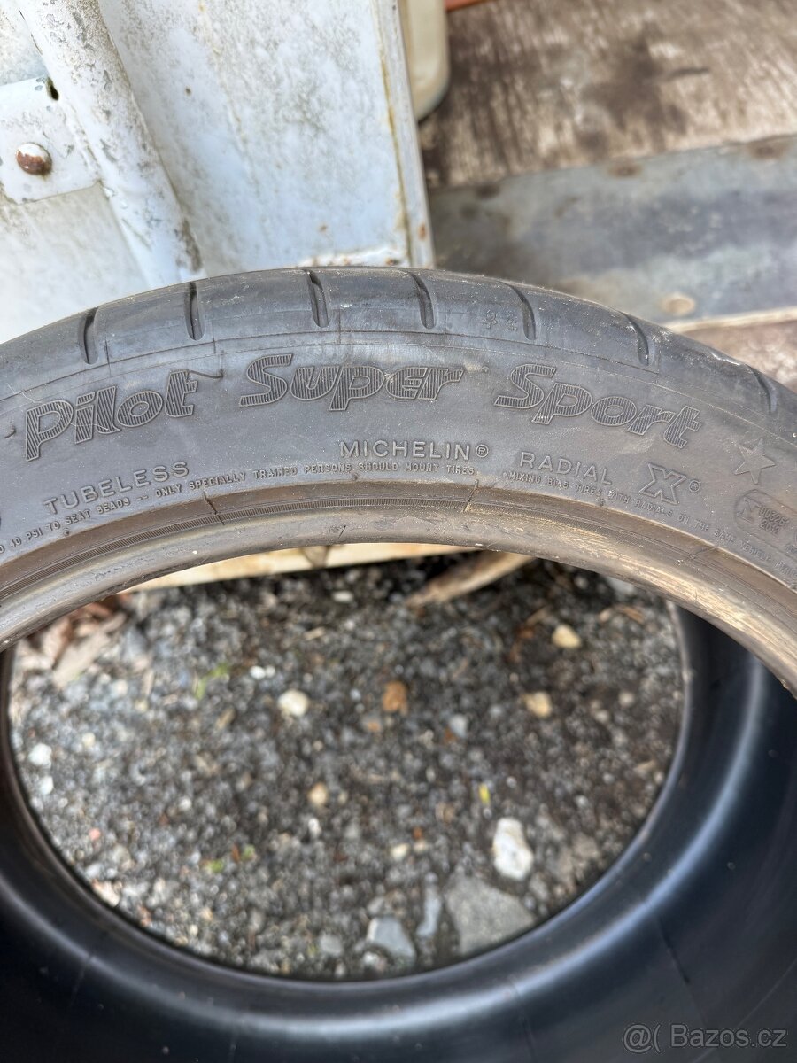 Michelin pilot super sport letní 275/35 r19