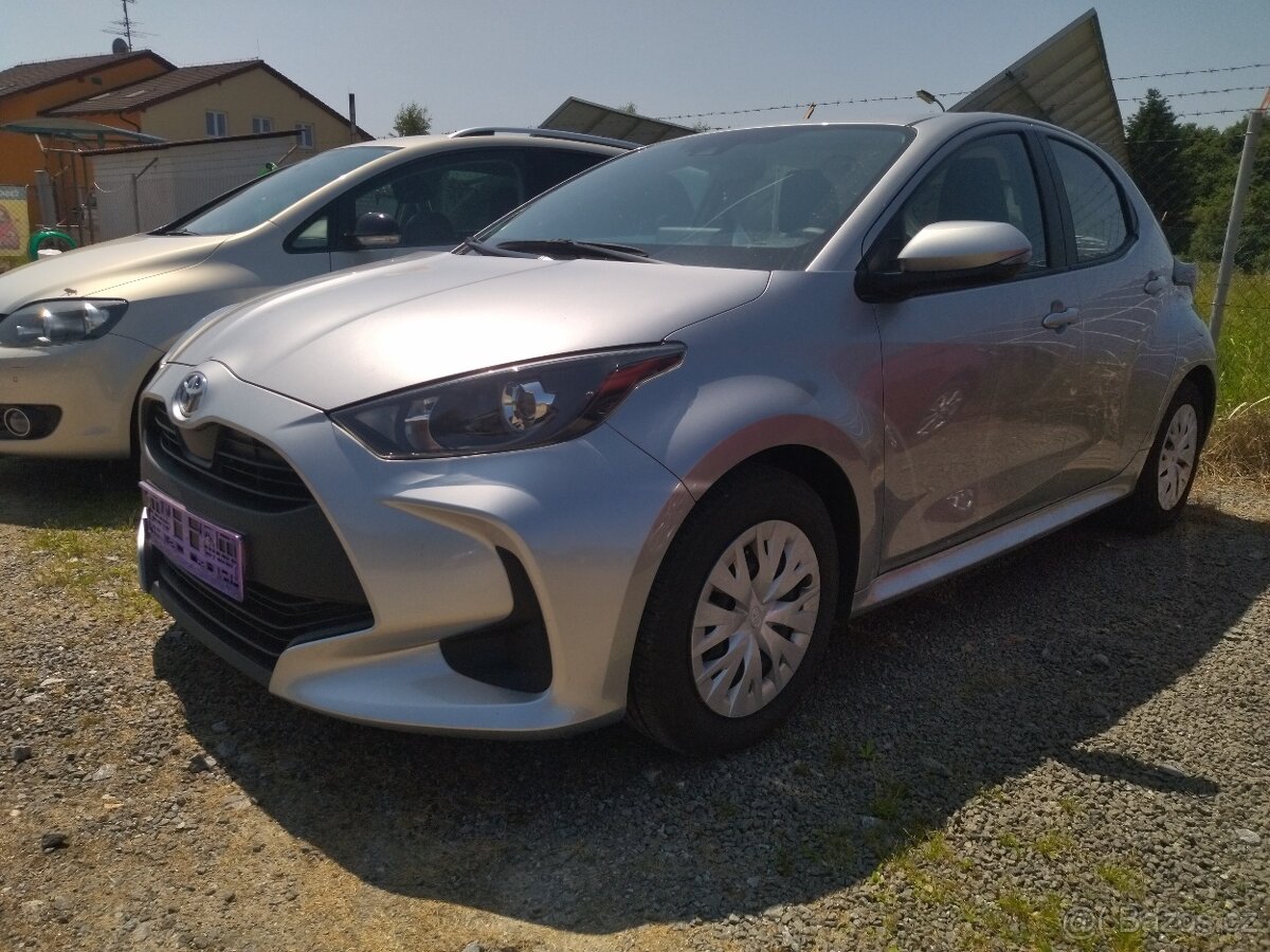 Toyota Yaris, 1,0i 53kw, BENZÍN, 2022, NAJETO 38 568km
