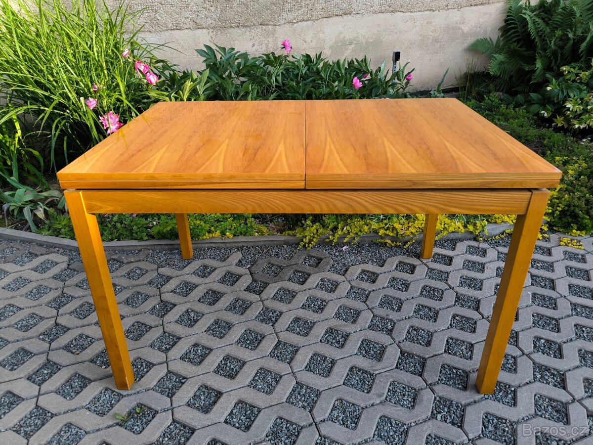 Retro jídelní rozkládací stůl Jitona - 70. léta