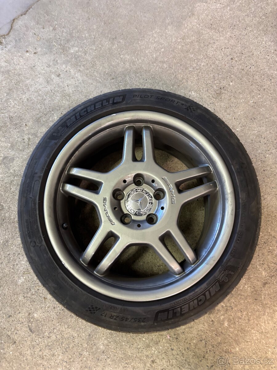 Mercedes AMG
