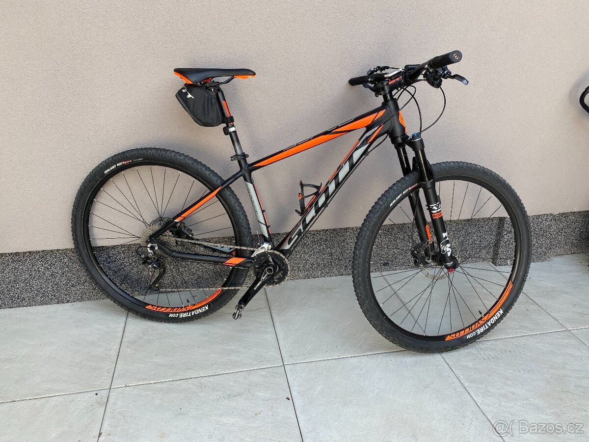 SCOTT Aspect 900 – horské kolo s vidlicí FOX (vel. M)