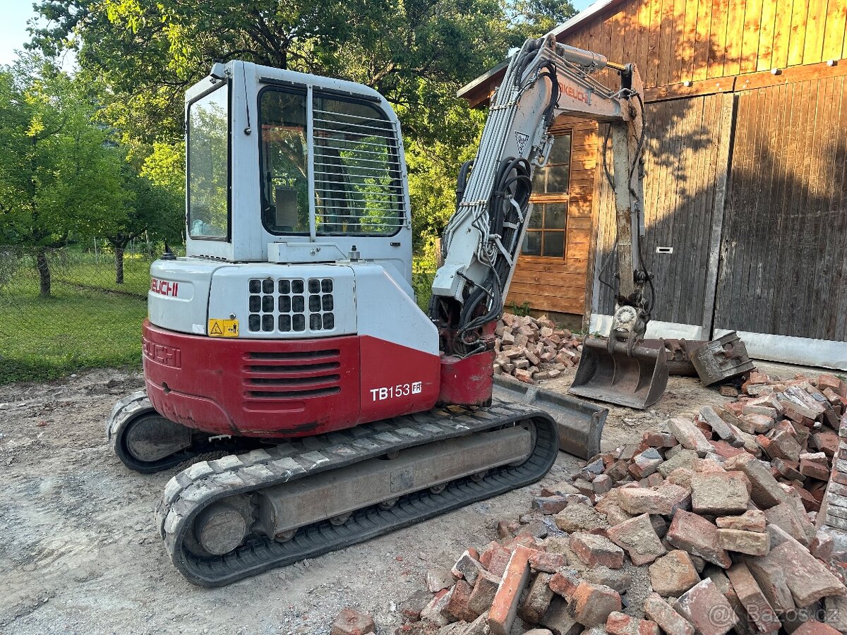 Takeuchi tb 153fr