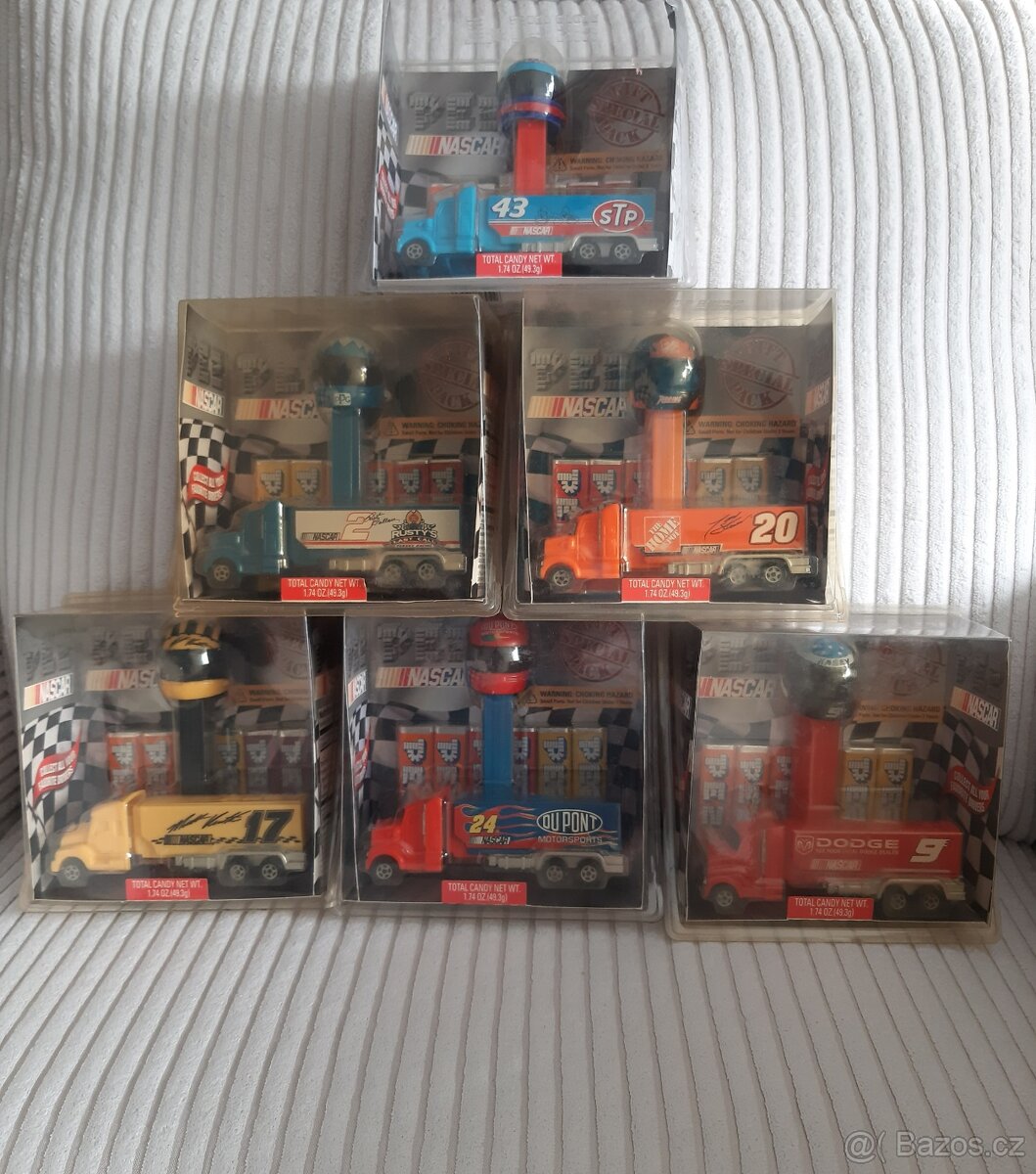 PEZ obaly na bonbony, Lipo PEZ SPENDER