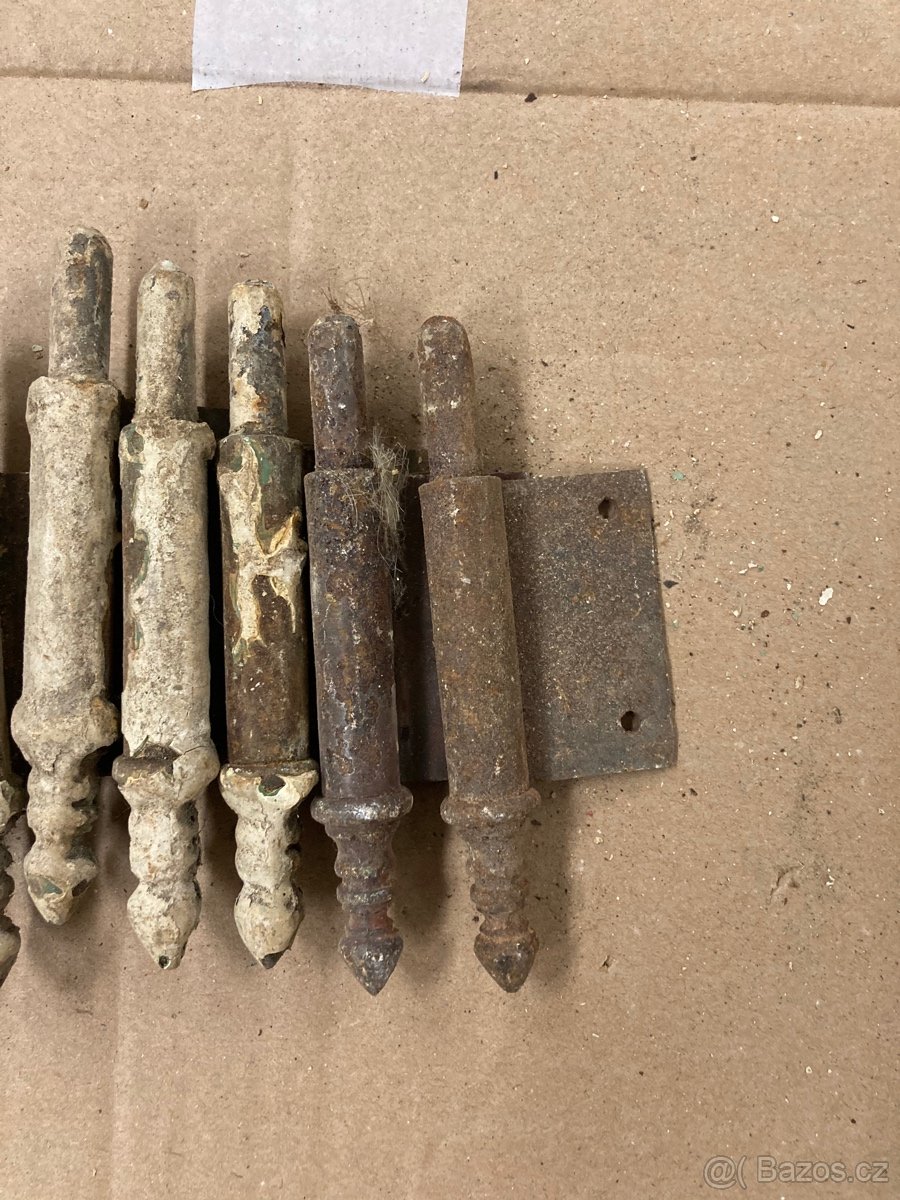 Okeni panty historicke