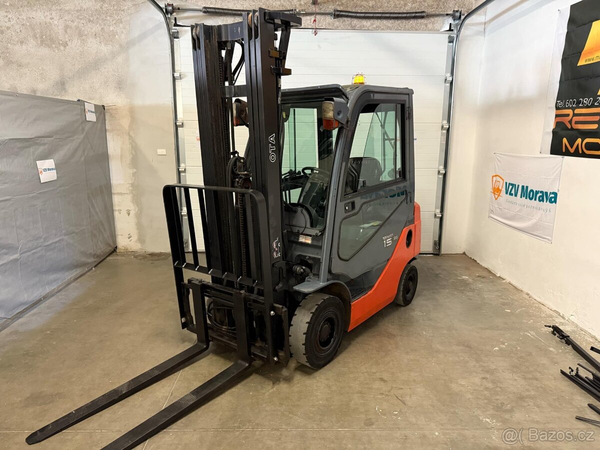 Vysokozdvižný vozík Toyota 02-8FDF15