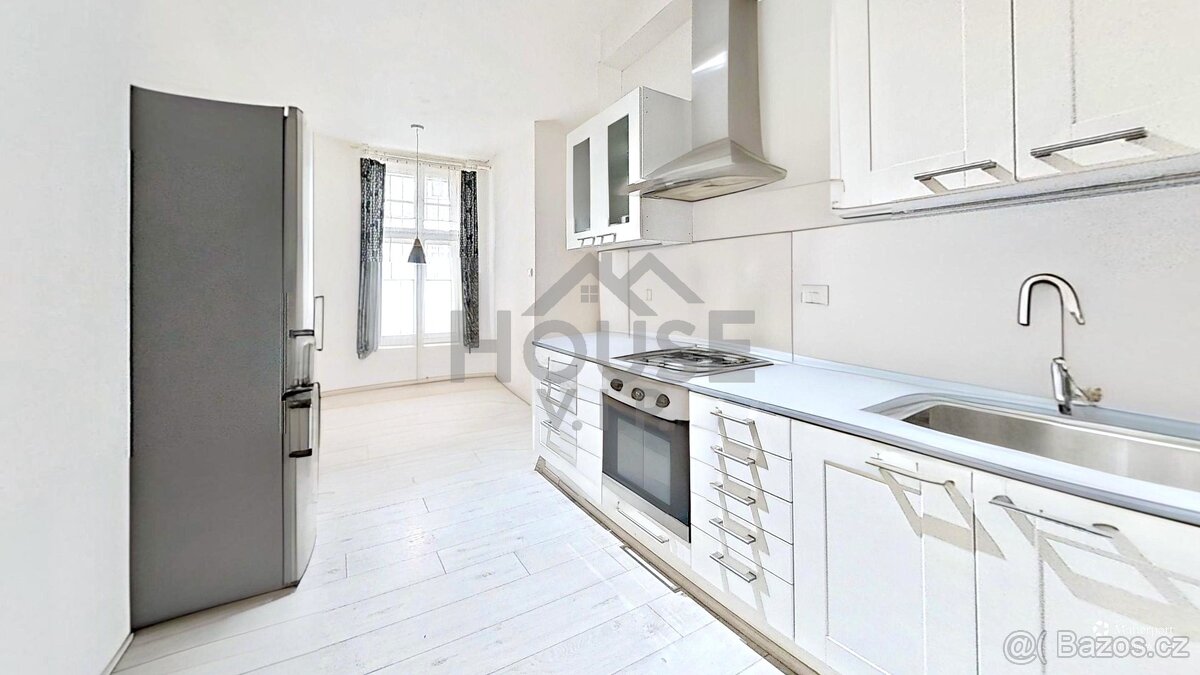 Prodej bytu 4+1, 100 m², Praha 7 - Holešovice, ev.č. 01052