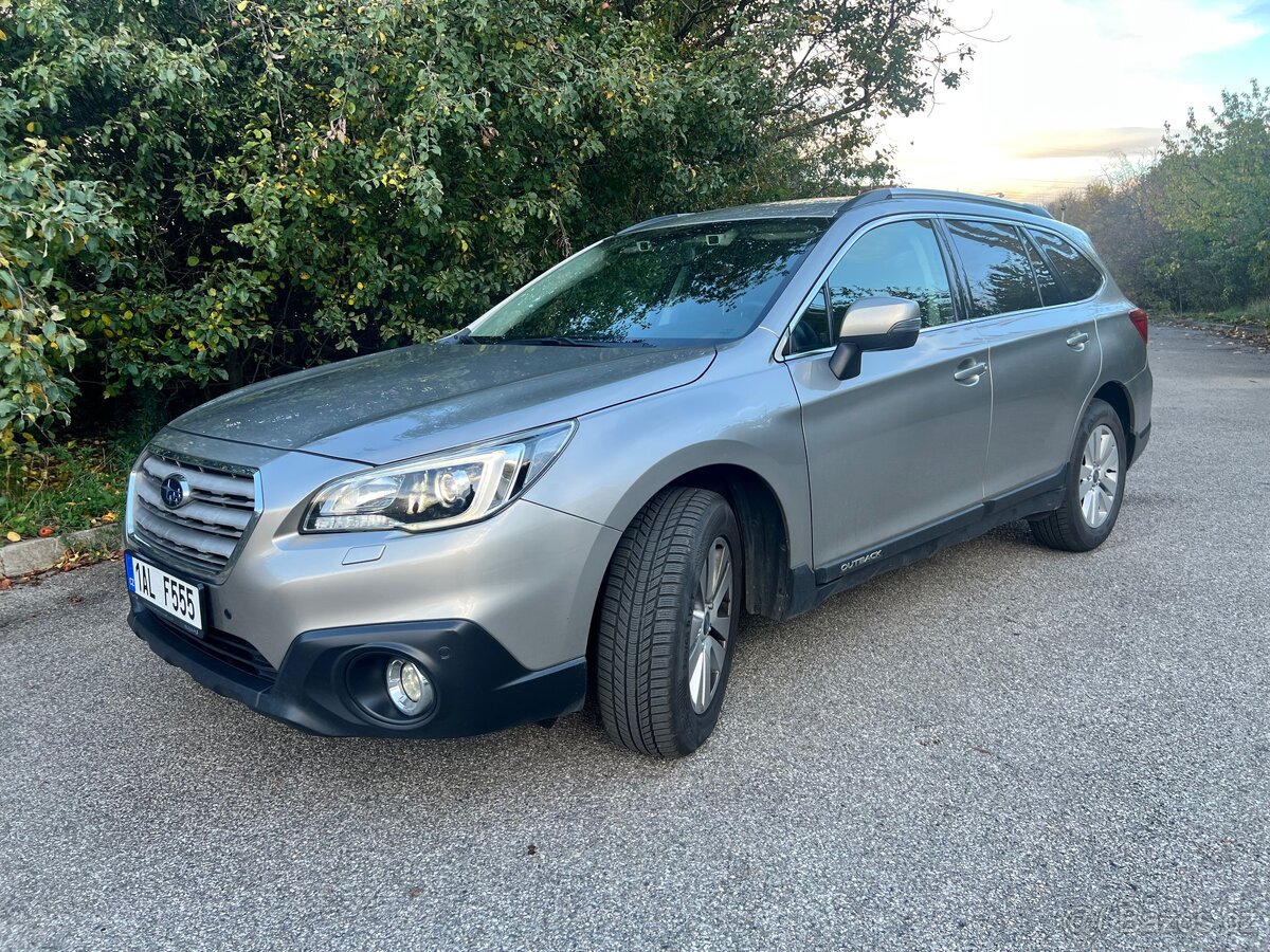 Subaru Outback 2.5 benzin CVT, 6/2016, serviska