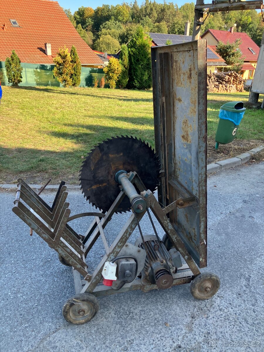 Cirkulárka s kolébkou + 3ks kotouče