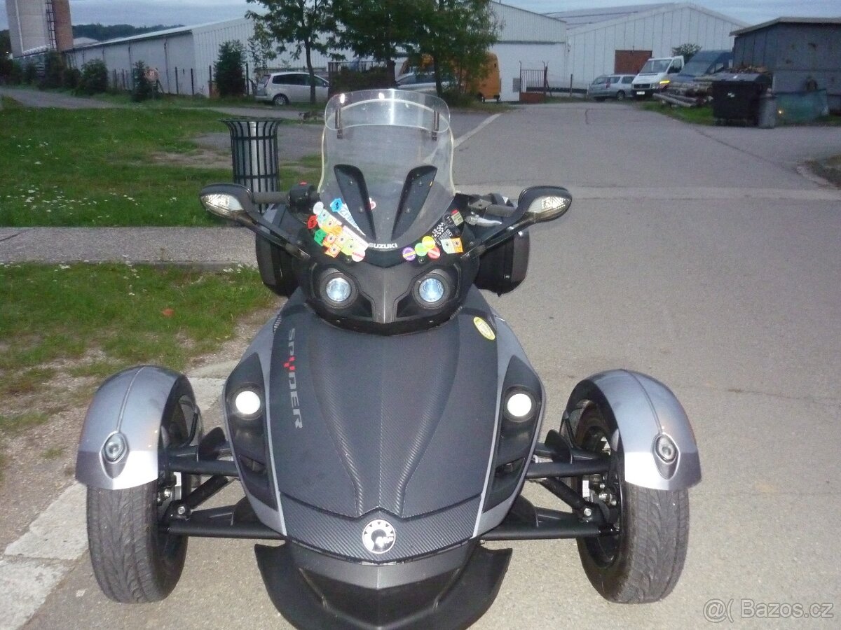 Spyder Can Am RS