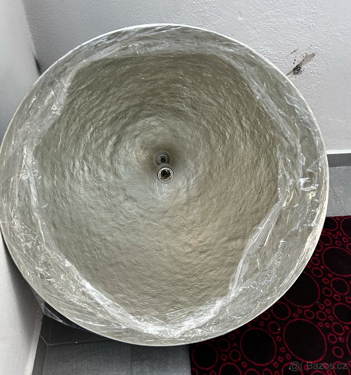 Závěsný lustr designová polokoule