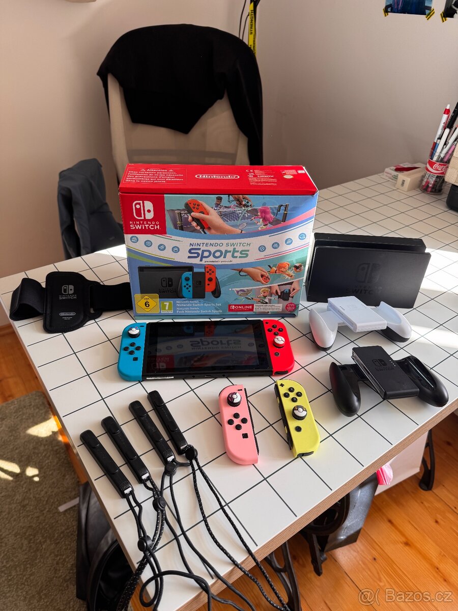 Nintendo Switch + hry a příslušenství