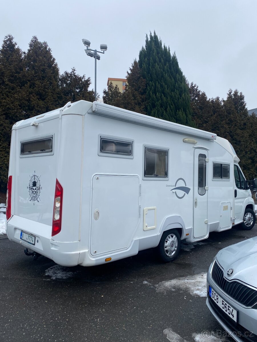 Roller team,Granduca,2.3jtd,2009,garaz,klima,kamera,pekny