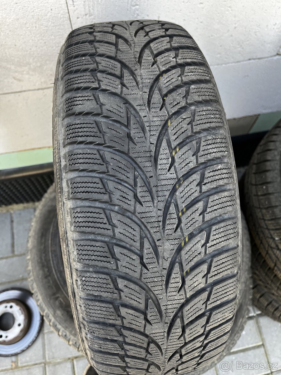 175/65R14 nokian