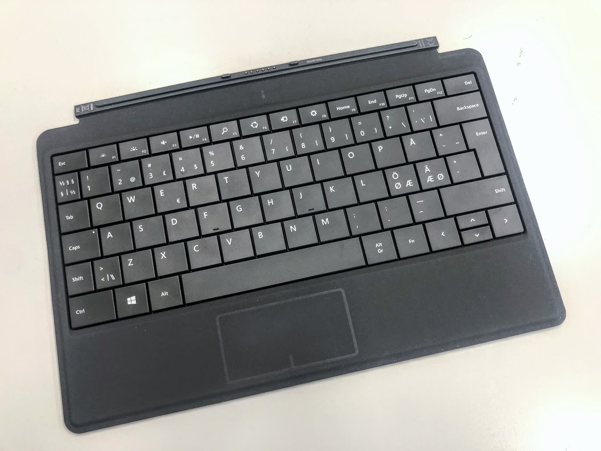 Nová podsvícená klávesnice pro Microsoft Surface RT