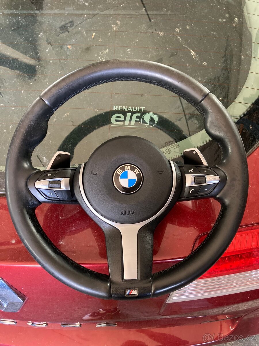 BMW f10 f11 f07 Lci volant m paket m sport