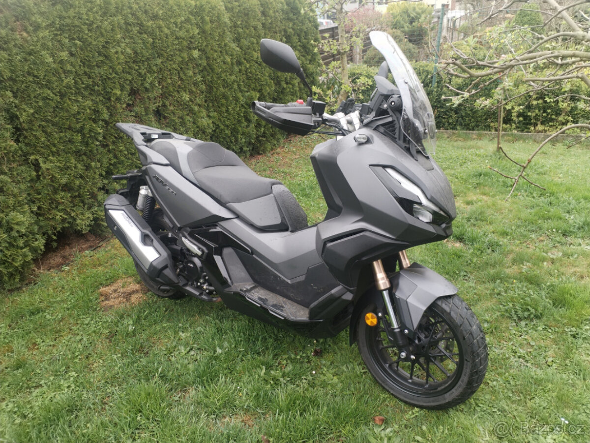 Honda ADV 350