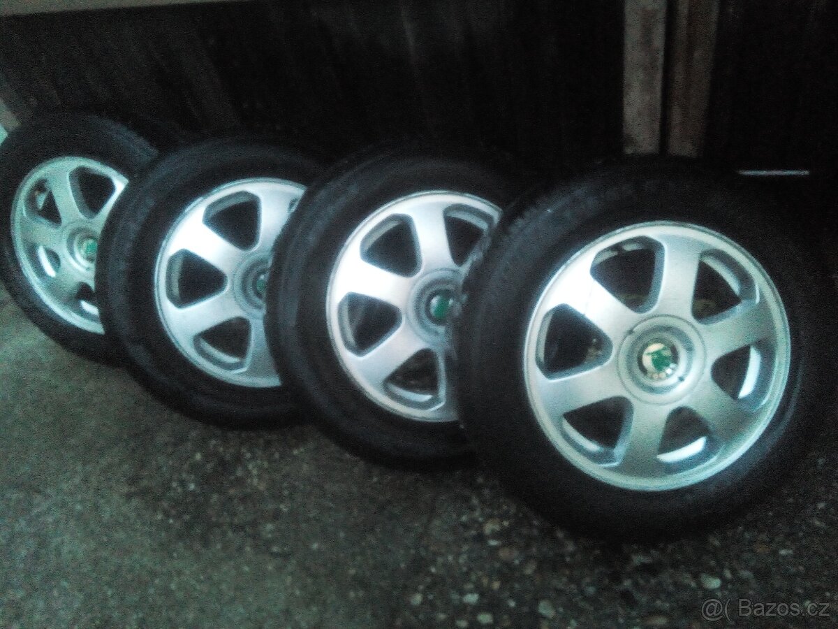 Prodam 195/65 R15