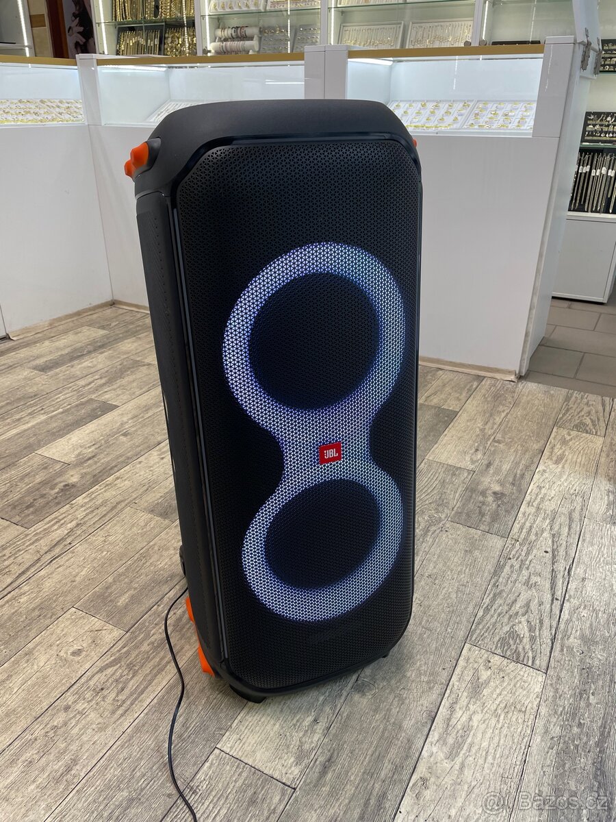 JBL Party Box 710