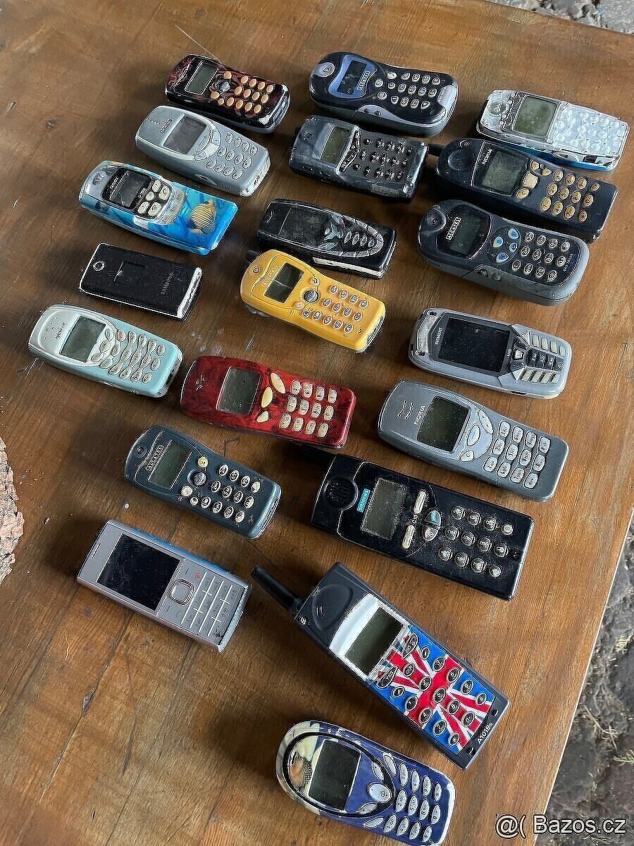 Mobilní telefony