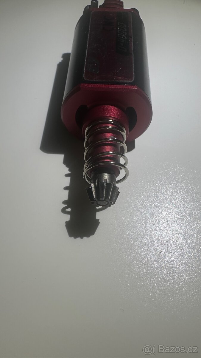 airsoft motor Infinity CNC U-40000 – dlouhá osička