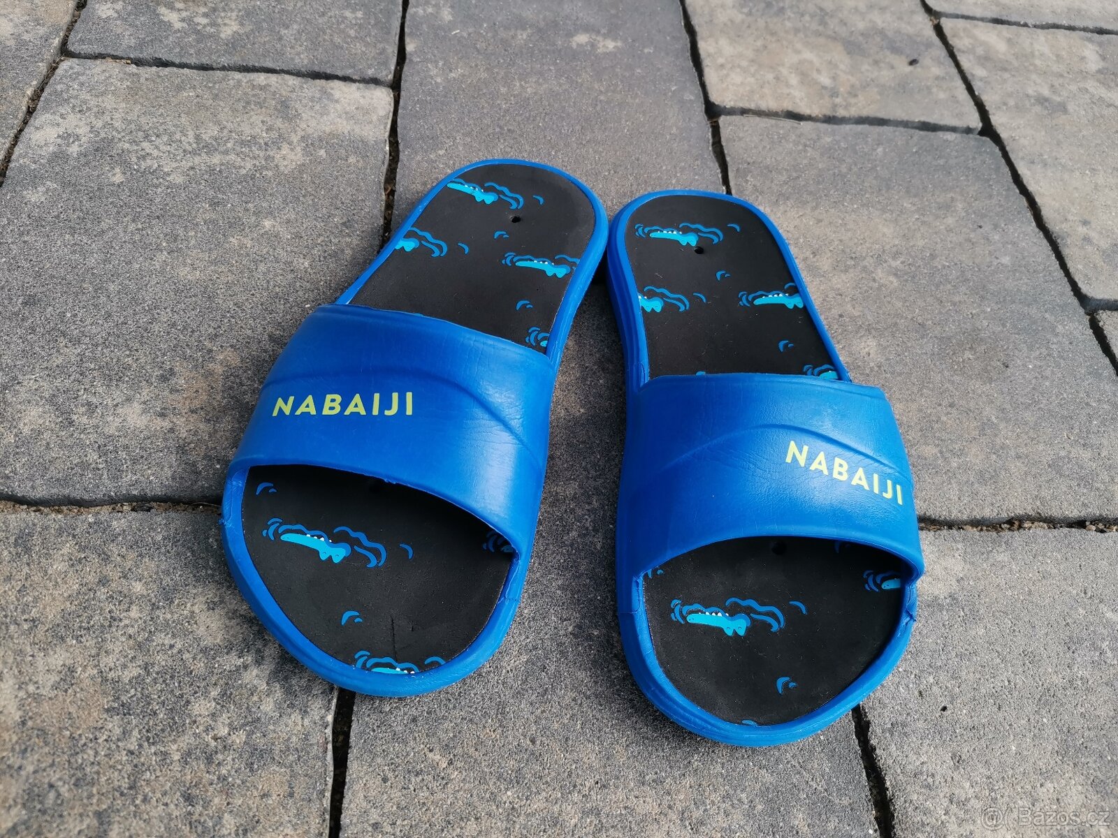 Dětské pantofle k bazénu NABAIJI vel. 29-30