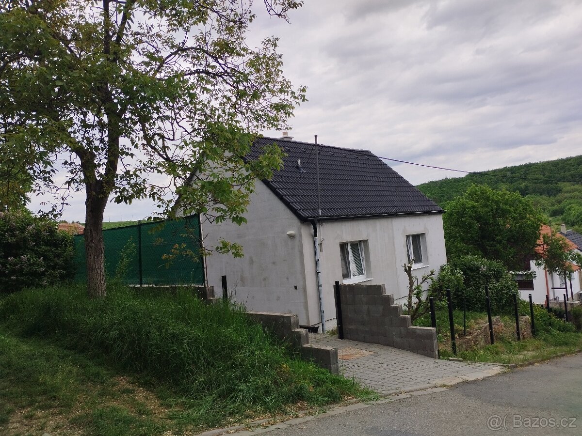 Rodinný dům v Čučicích (Oslavany) 875m2