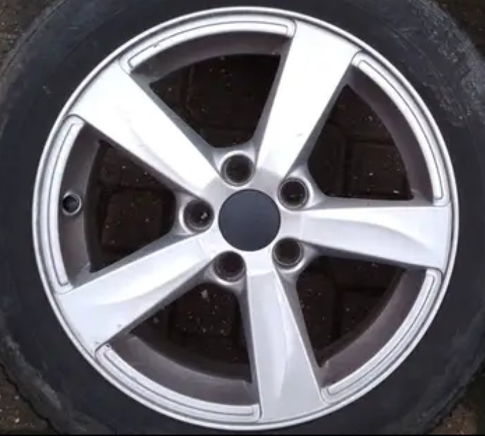 DiskyOrignál Ford 5x108 16 ET50 pneusjete