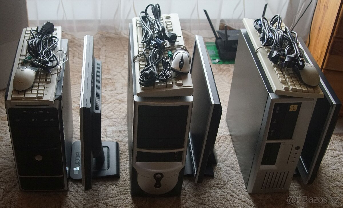 Tři PC sestavy za 900,- Kč celkem