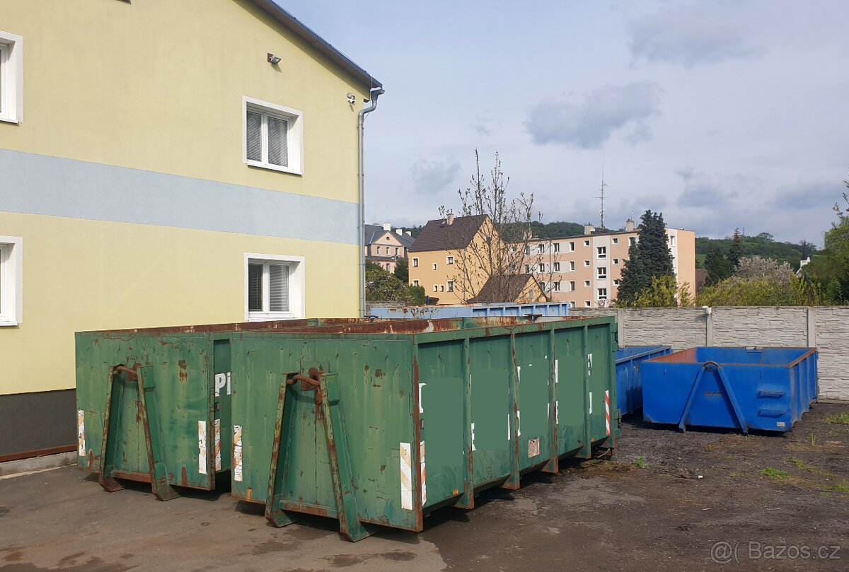 20.5m3 velkoobjem vana 5x2.4x1.8m hák1.6m kontejner Multitec