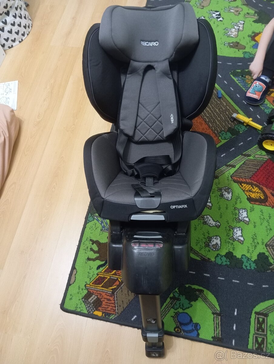 Recaro Optiafix 9-18 kg