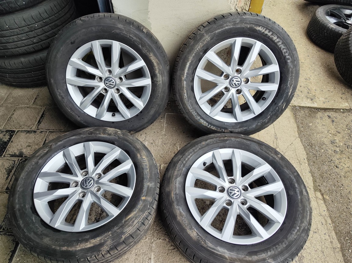 16"letní alu sada Sepang 5x112 origo VW Passat 215/60 3G B8