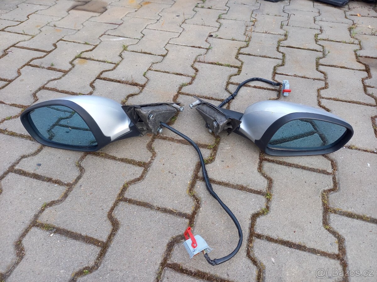 Prodám zrcátka Alfa Romeo 159