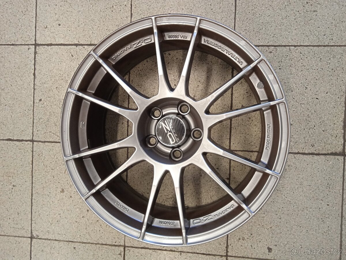 Alu OZ Racing Ultraleggera 8x18 ET35