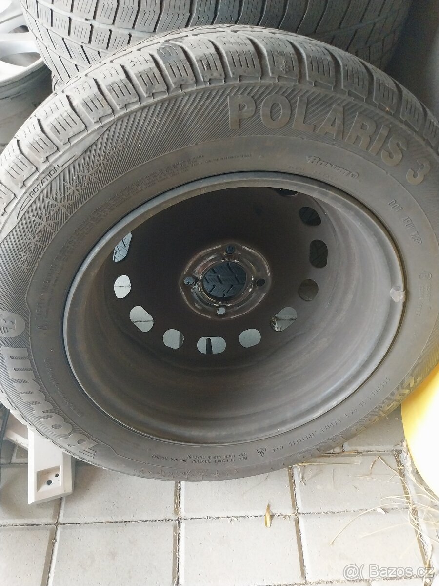 Kola 205/65 R 15 Peugeot partner tepee rok 2016