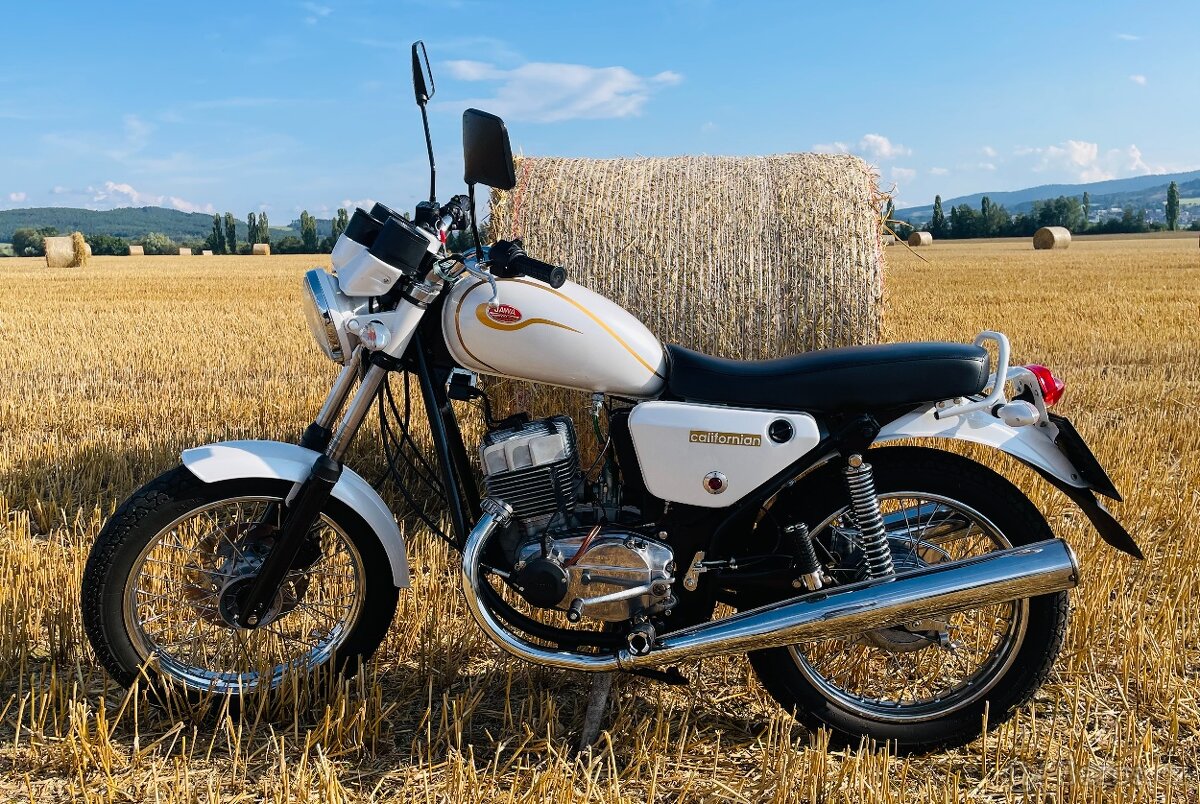 Jawa 350 Californian 5, bílá perleť, český TP