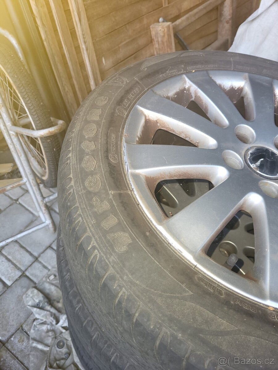 Komplet 4 kol s elektrony a pneu na VW Passat B6, letní